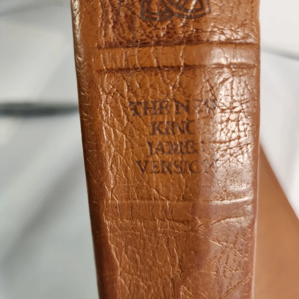 Vintage 1985 Holy Bible New King James Version The Open Bible Expanded Edition